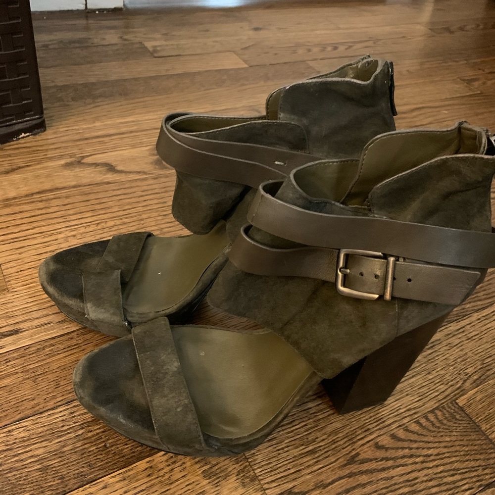 Bcbg Generation Block Heel Platform Heel - image 1